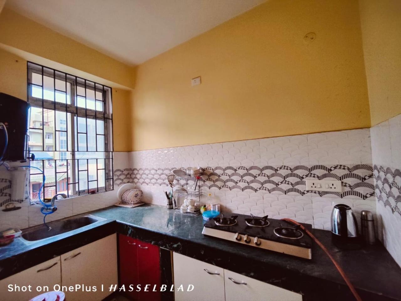 Dreams Abode Studio Apartment グワーハーティー エクステリア 写真