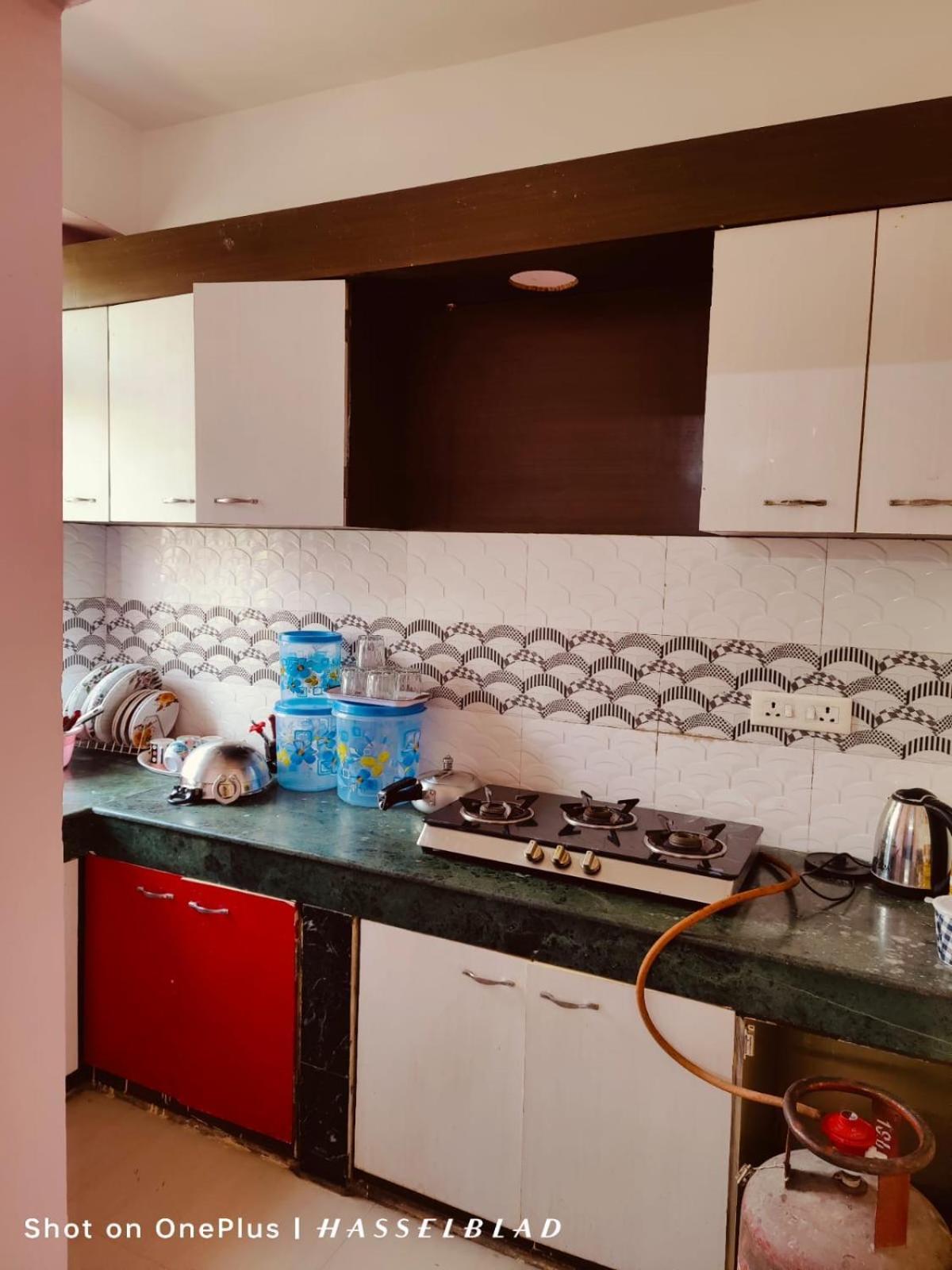 Dreams Abode Studio Apartment グワーハーティー エクステリア 写真